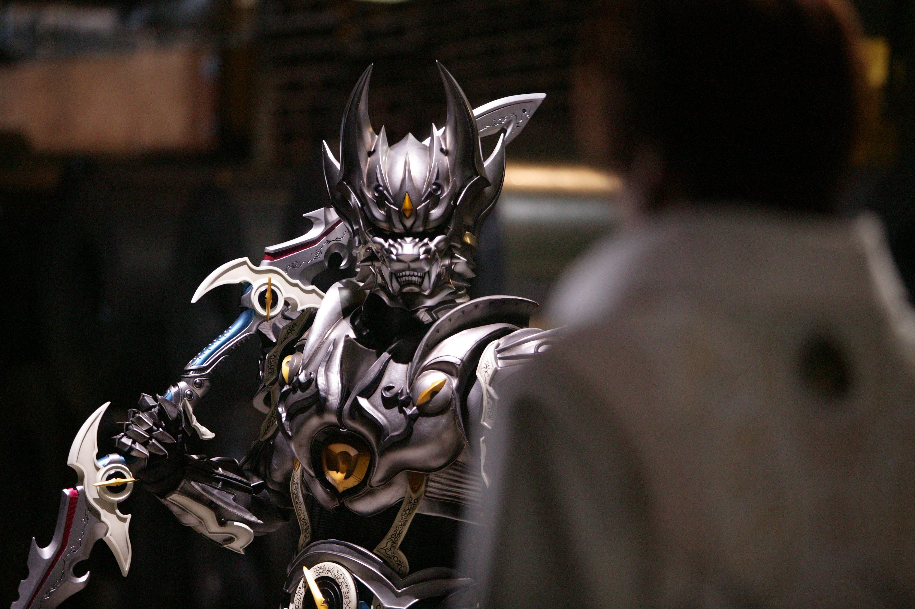 牙狼garo 暗黑魔戒骑士篇 偶像 银牙银狼剑首秀