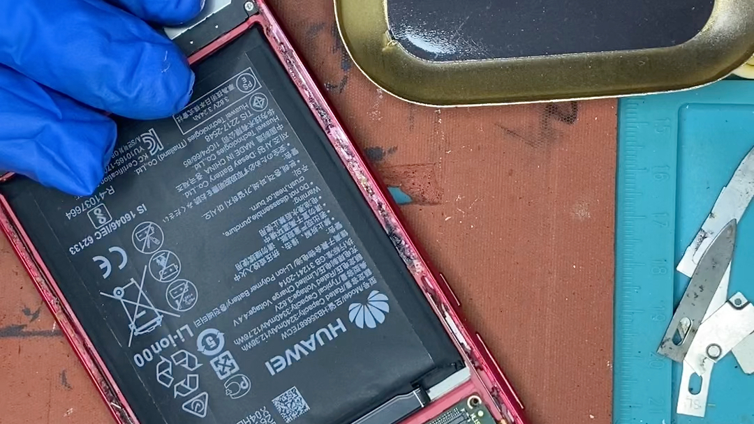 电池鼓包尽早更换