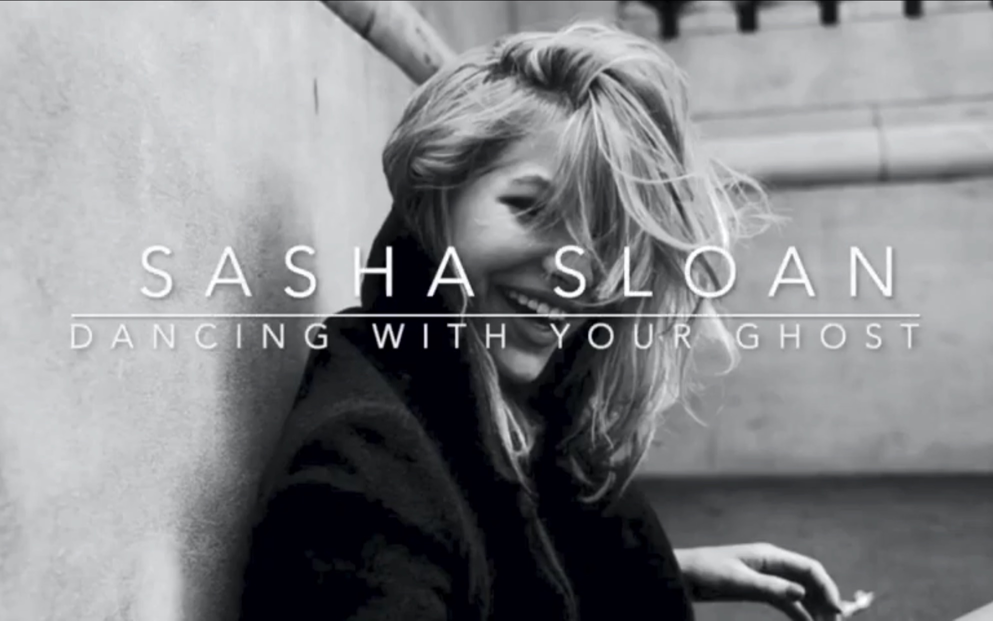 sasha sloan-dancing with your ghost 動態歌 