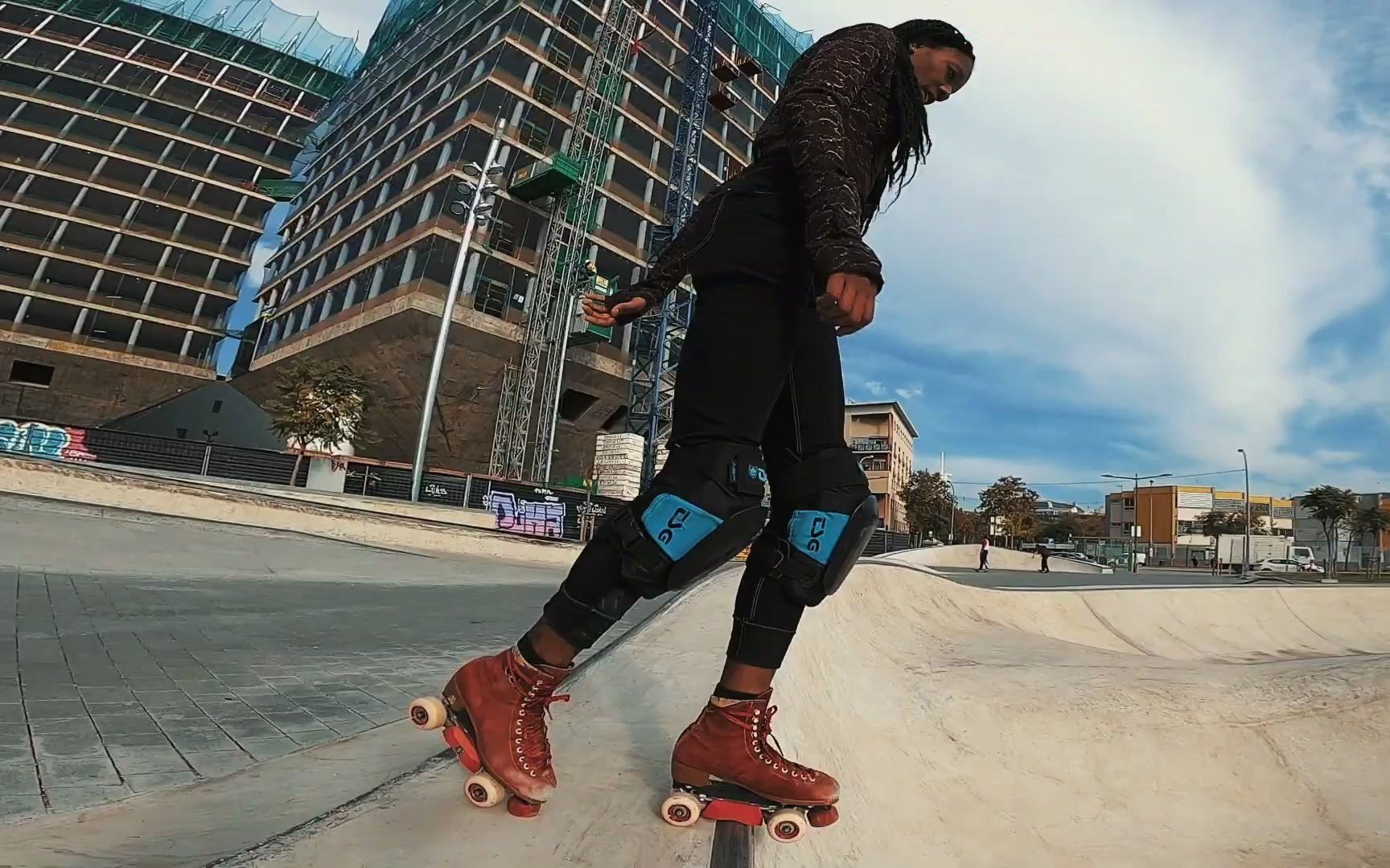 双人极限轮滑 双排 街式 double trouble- ramp roller skating with