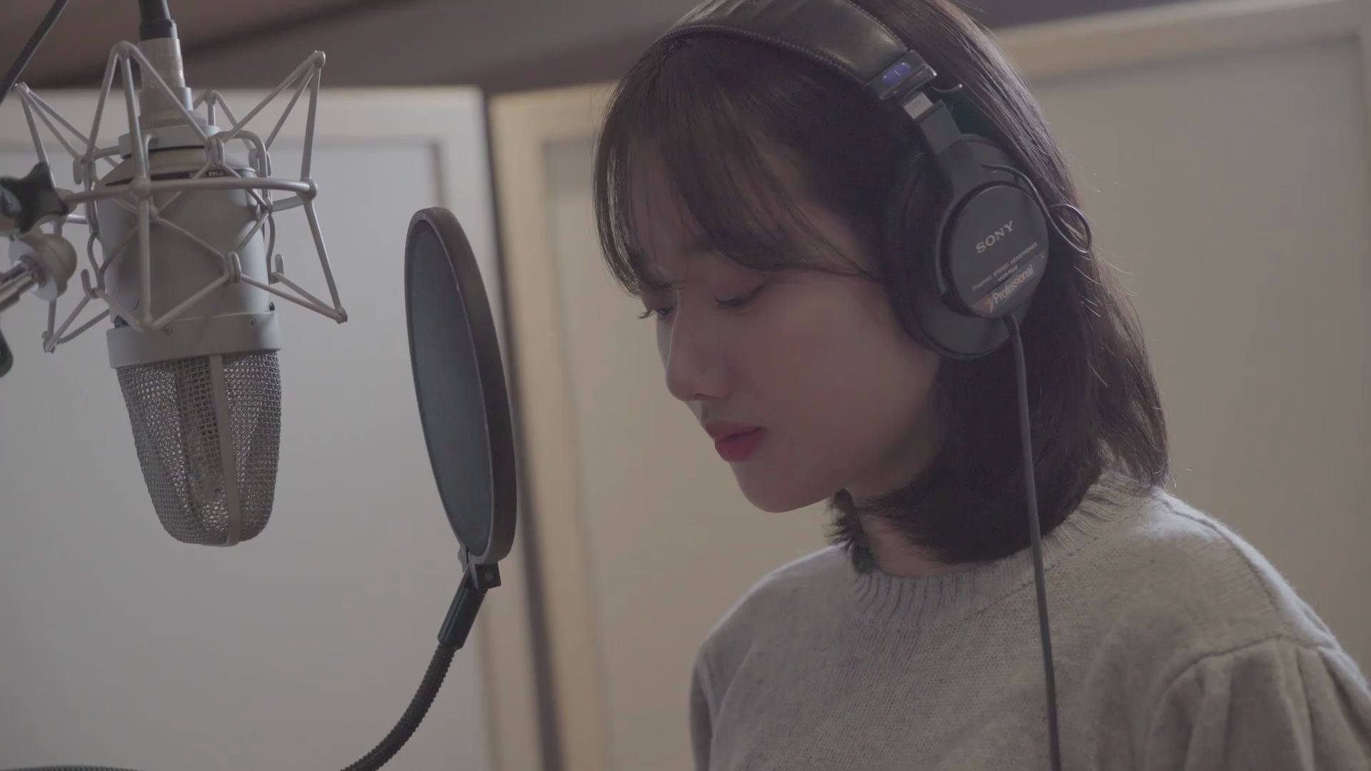 唱歌| 纯爱韩影女主角爱的告白【april李娜恩】《人偶的梦》(cover