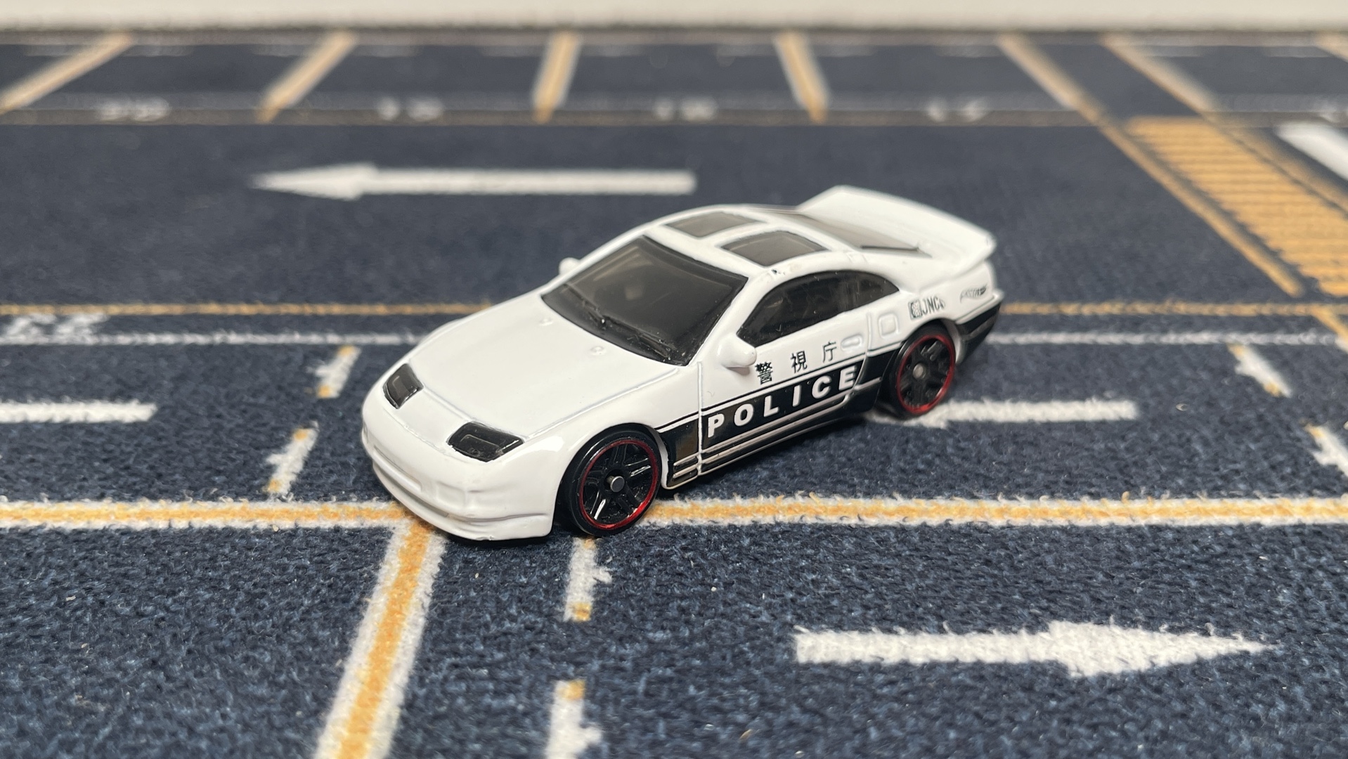 风火轮 hotwheels 日产尼桑 300zx tt 警车