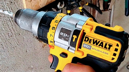 得伟dcd999冲击小测