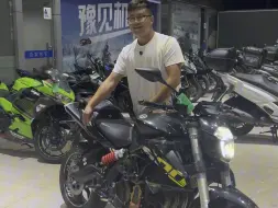 Video herunterladen: 黄龙600i