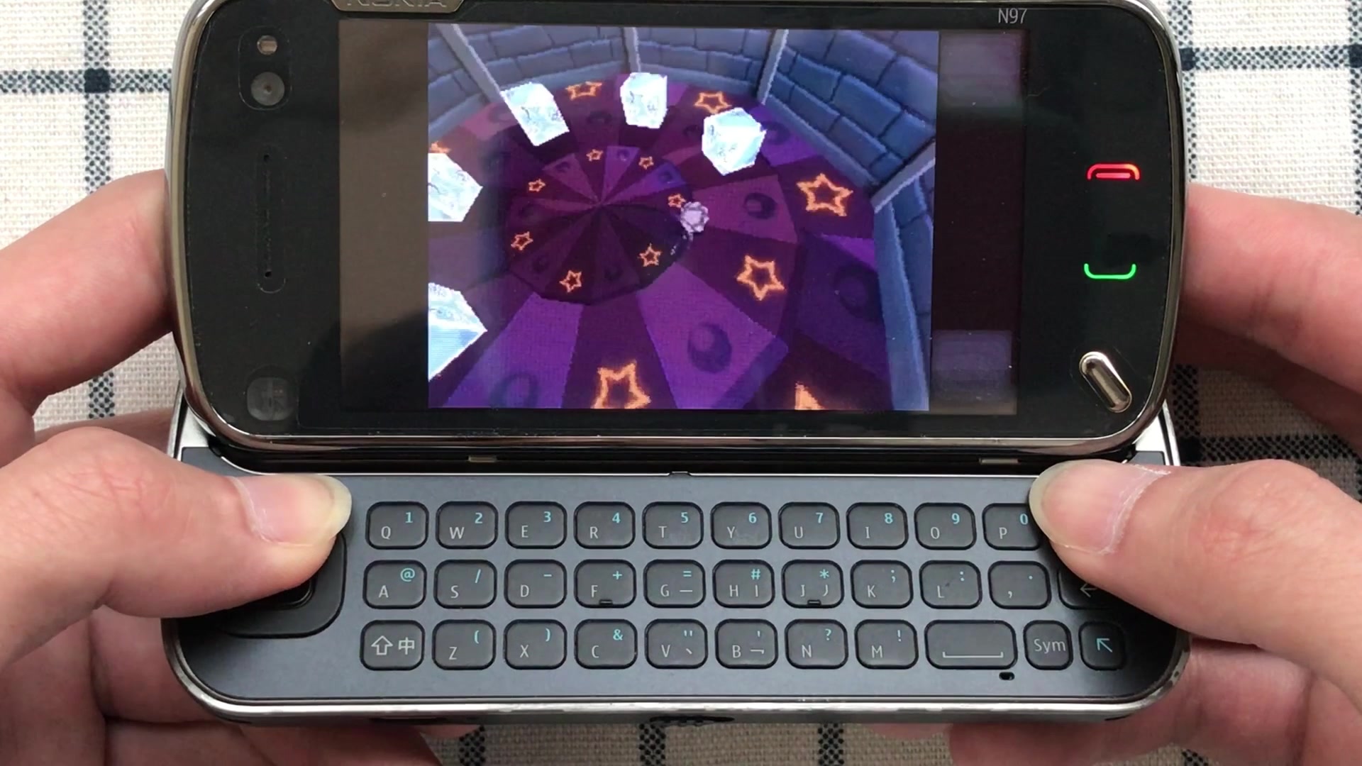 诺基亚n97怀旧游戏bounce第5关