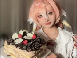 Descargar video: 【烟绯生贺cos】3…2…1，生日快乐！