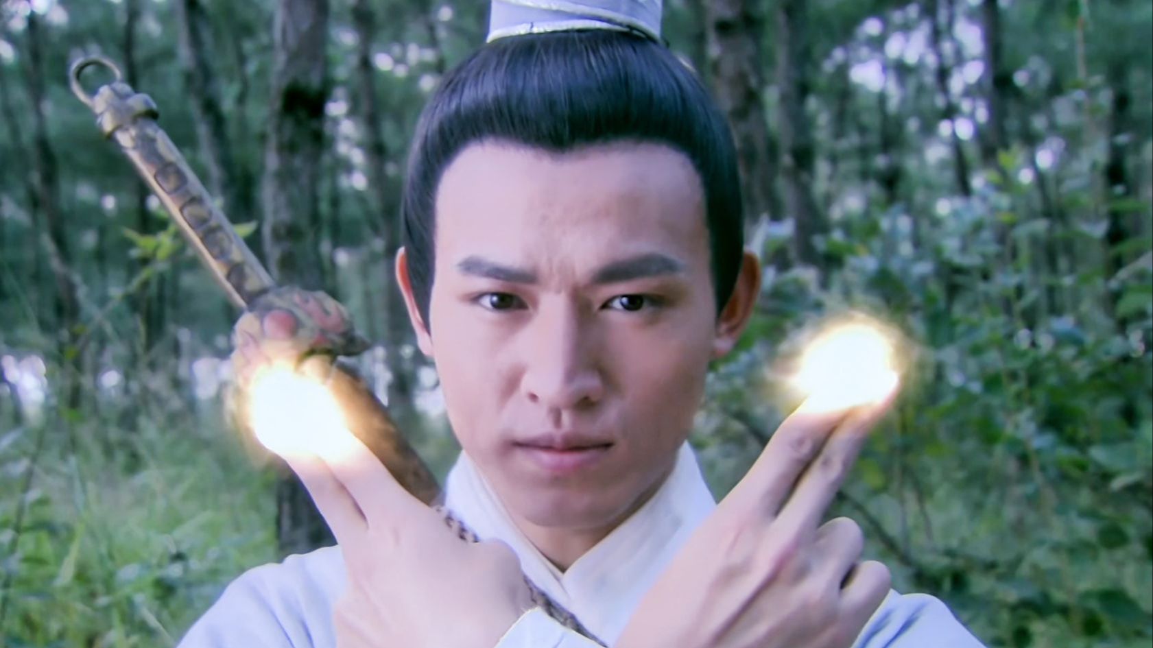 二师兄脸上刻满了靠谱，简直正的发邪，有事他真上！