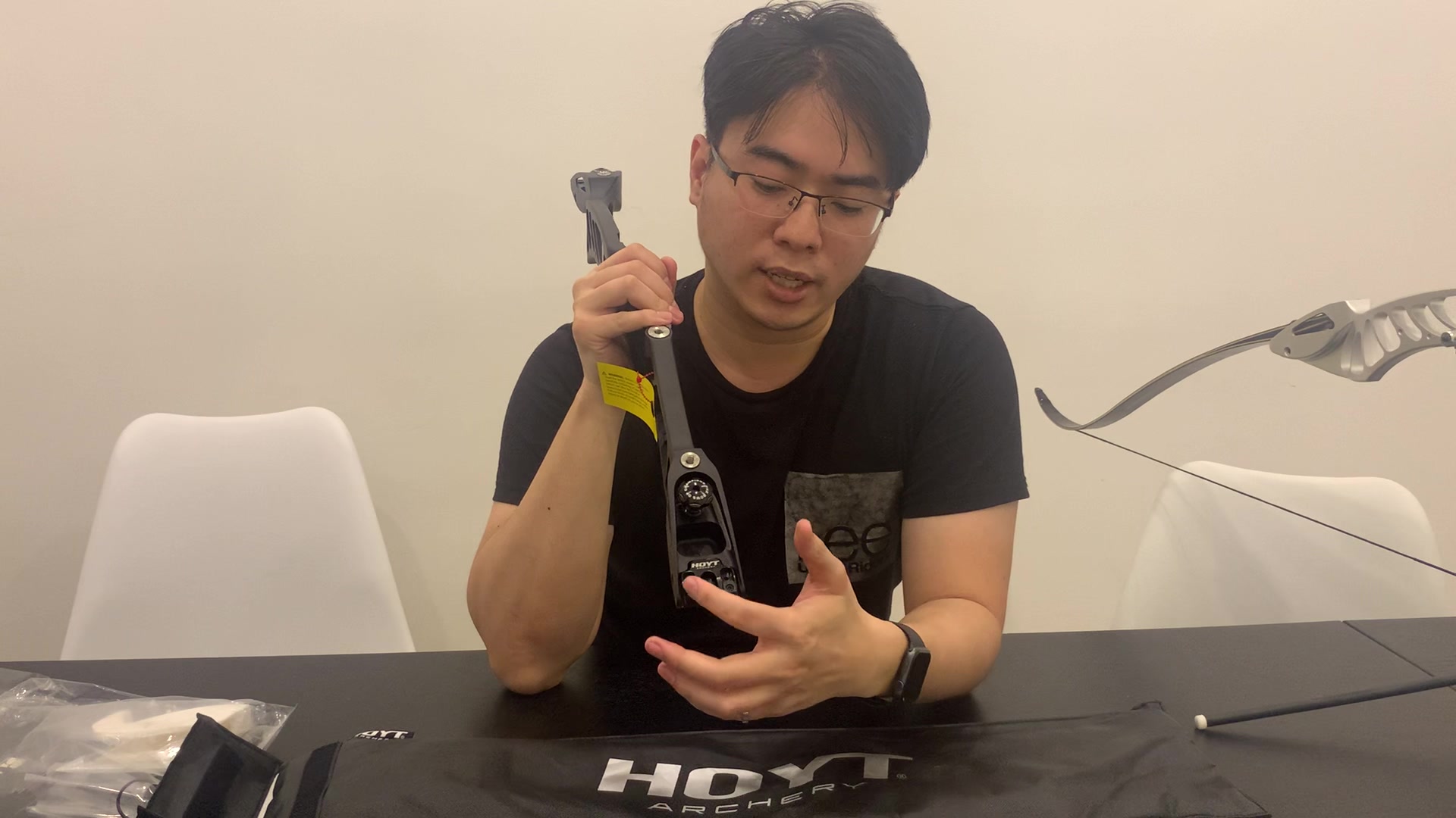 hoytxceedriser天启弓把开箱