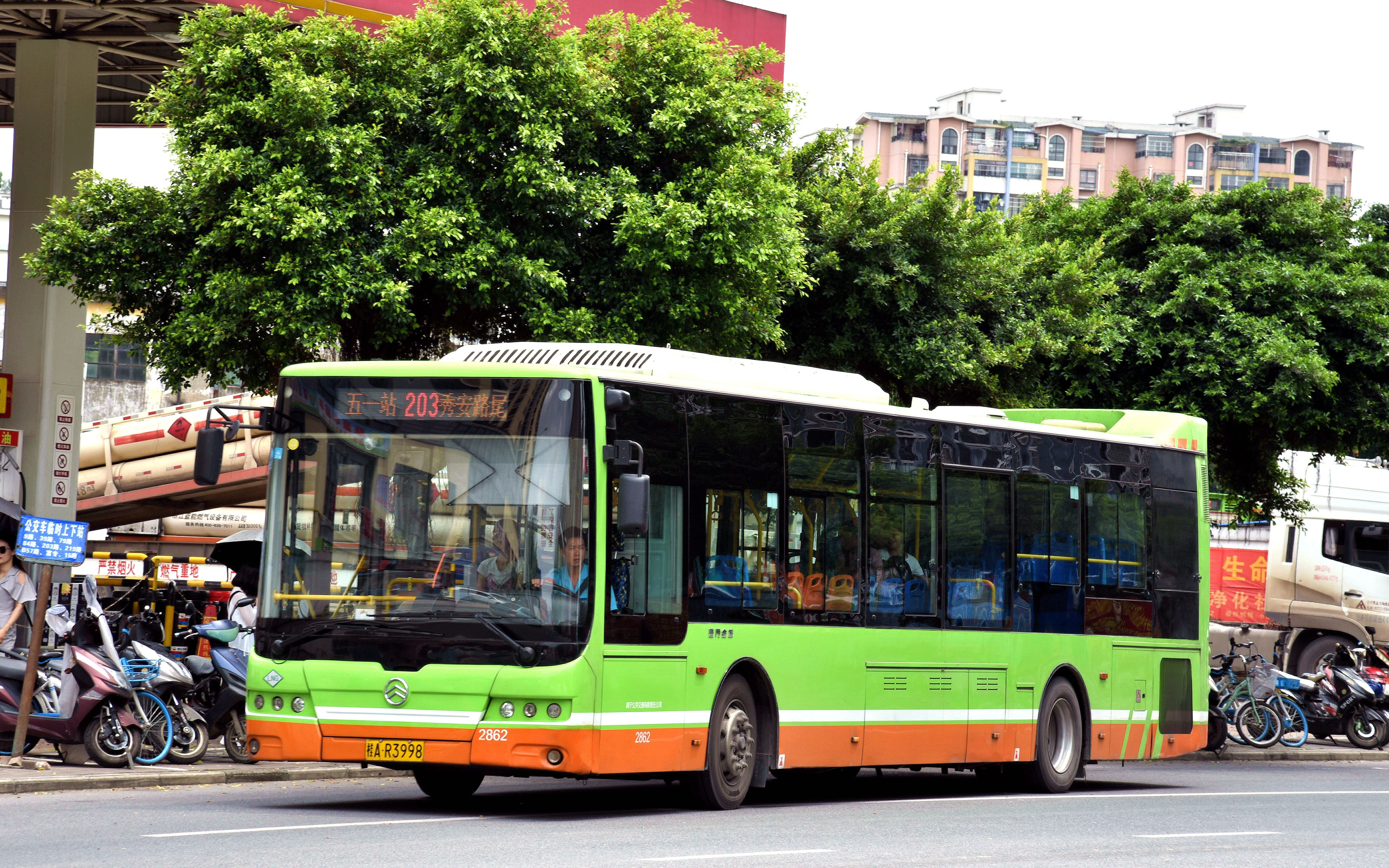 活动作品重机厂中巴南宁公交203路五一站秀安路尾全程pov