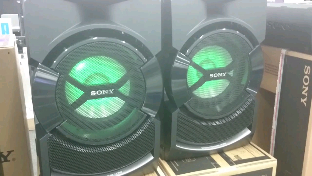 [图]Sony SHAKE X3D 重低音