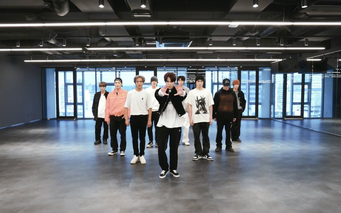 [图]【NCT中文首站】NCT 127 'Favorite (Vampire)' Dance Practice