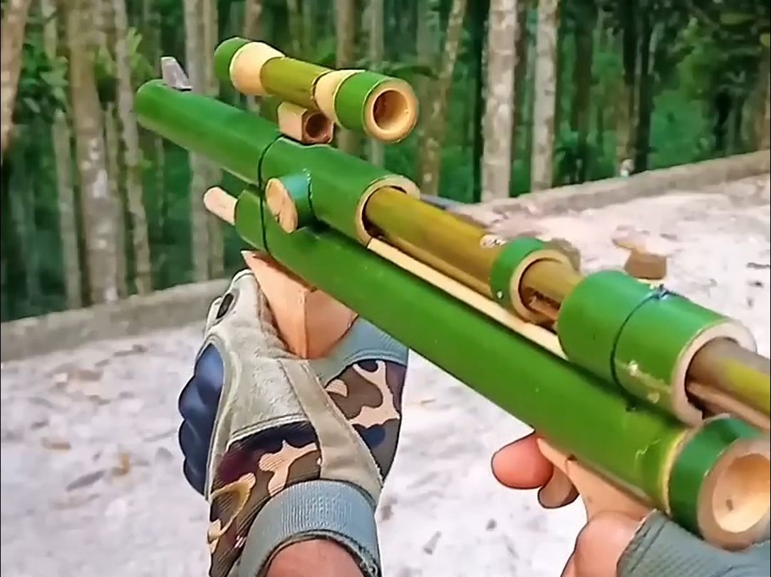 油管10亿播放量:大神利用竹子制作各种杀伤力武器,大合集,作者