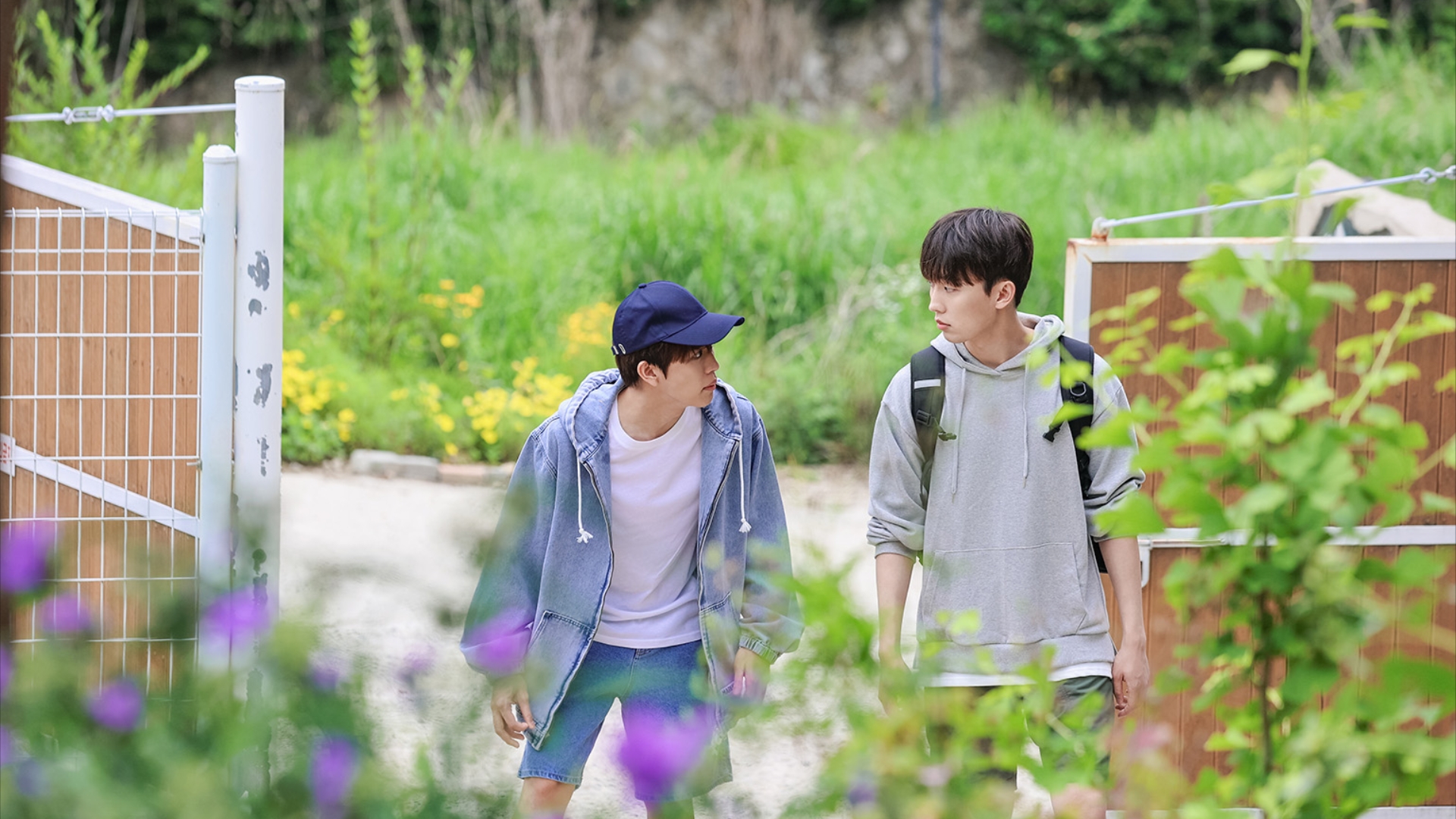 新bl韩剧《奇异的罗曼史》预告片