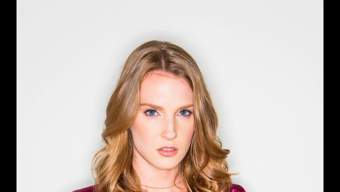 ashley lane金发尤物