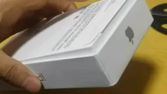 拼多多百亿补贴iPhone开箱踩雷，退货退款后卸载永远拉黑拼多多