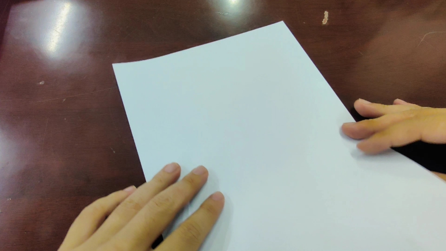 一张纸对折103次,纸的厚度能"贯穿"宇宙?