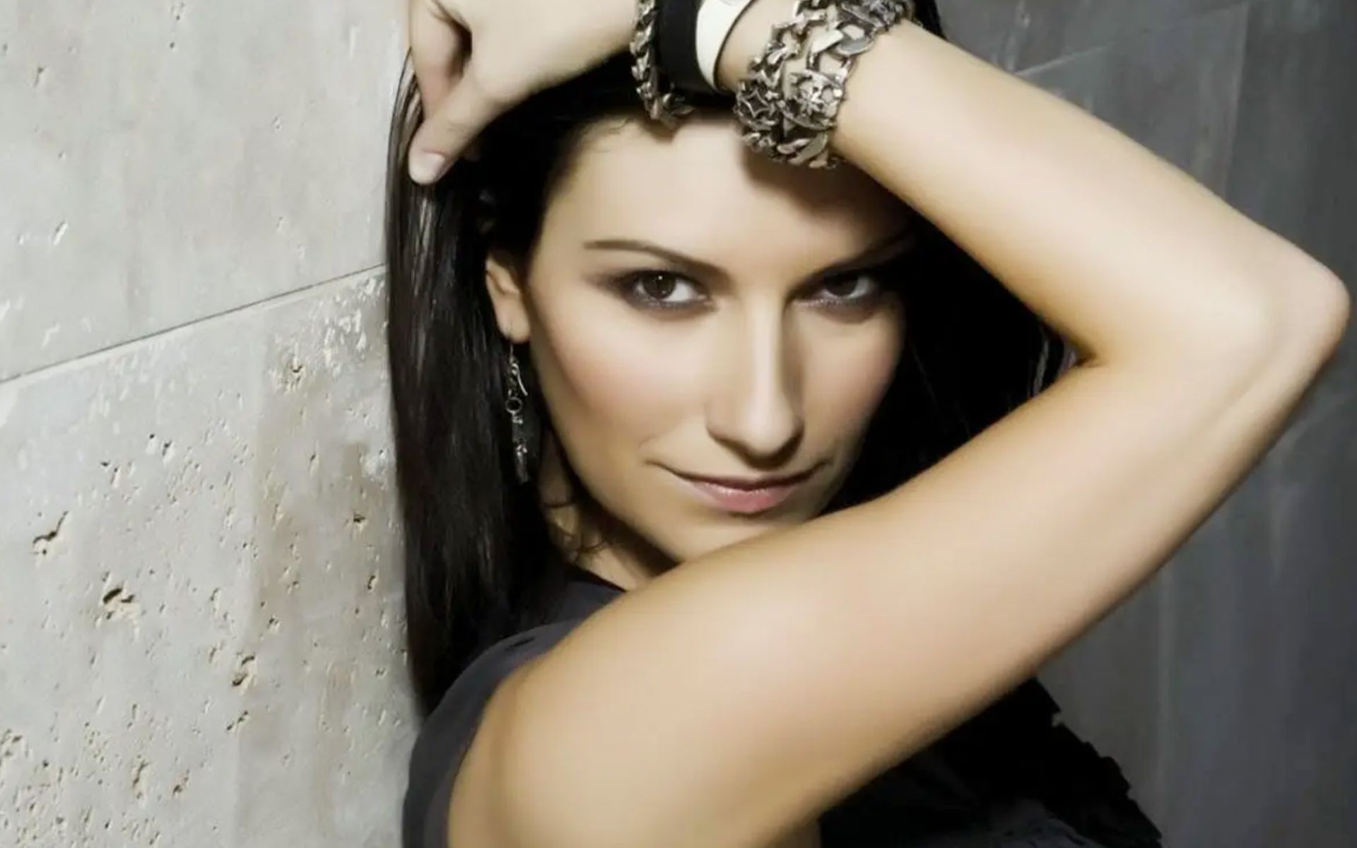 inassenzadi意大利首席女声laurapausini罗拉普西妮mv1998中意字幕