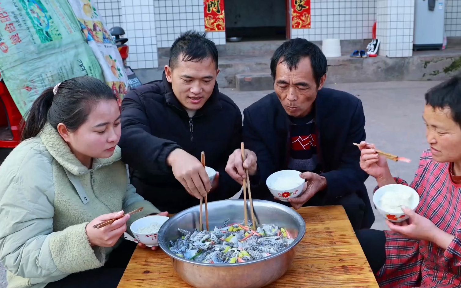 鱼皮还没有吃过,买5斤去丈母娘家做泡椒鱼皮,一次吃个够哔哩哔哩bilibili