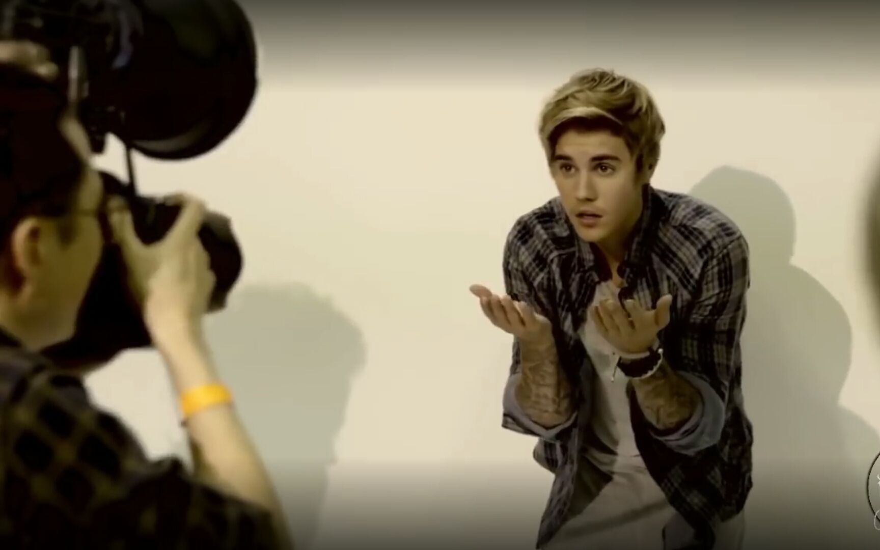 [图]【Justin Bieber】Rockabye饭制版MV！