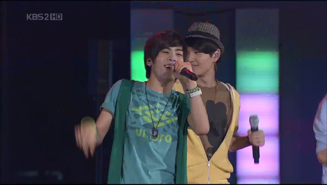 shinee翻唱神话歌曲《eusha eusha》20080730