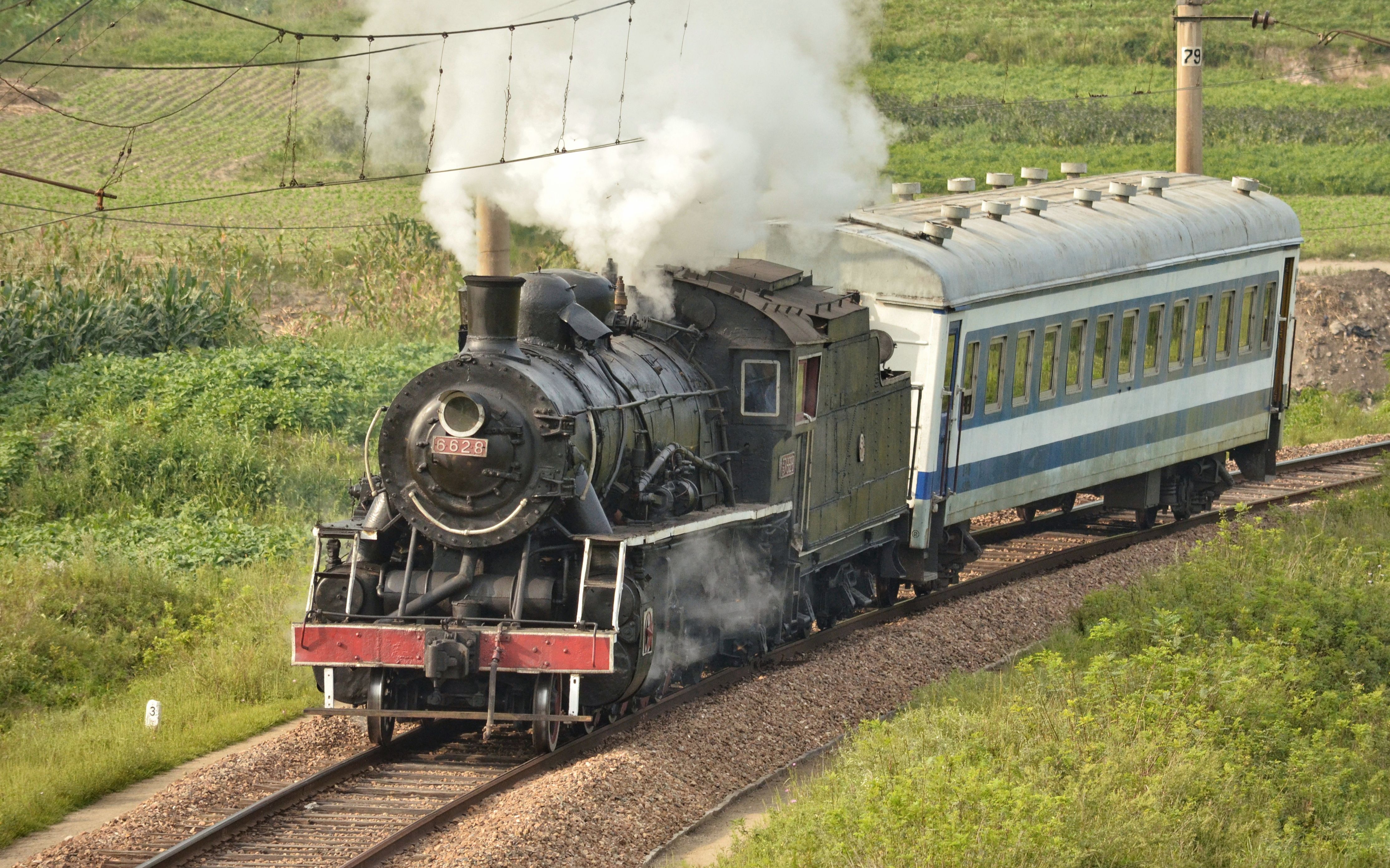 搬运视频世界铁路朝鲜铁道省6628号蒸汽机车中国铁道部解放6型蒸汽