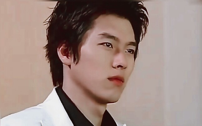 活动作品玄彬23岁的少年玄彬简直帅的飞起