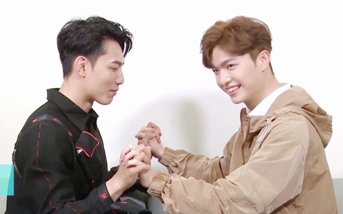 台剧《约定》赖东贤 王硕瀚互动太可爱了啦!