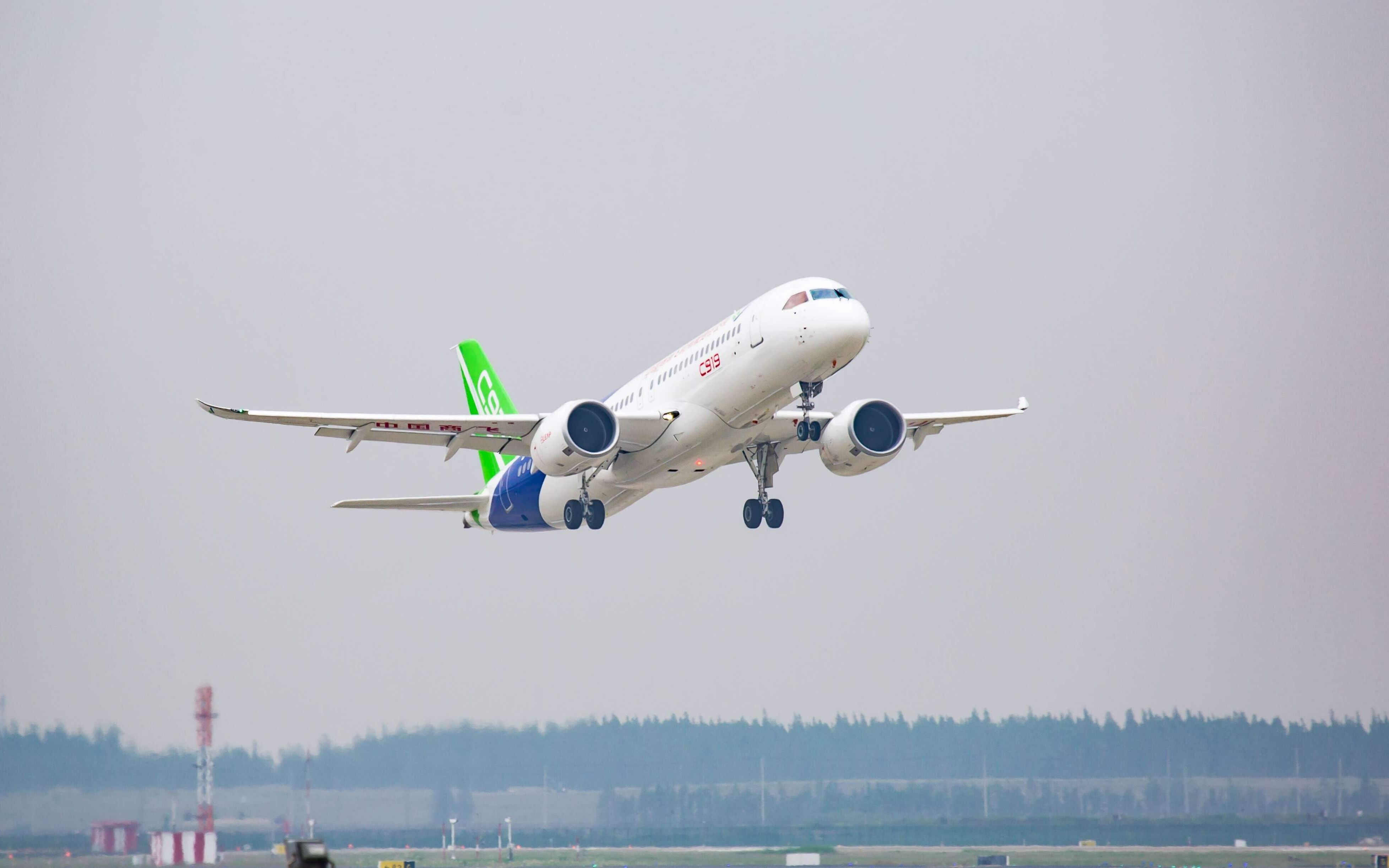 国产c919客机第三架首飞 将加速测试研发