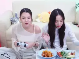 Download Video: 【Freenbecky】应该是玩游戏最吵的一对了