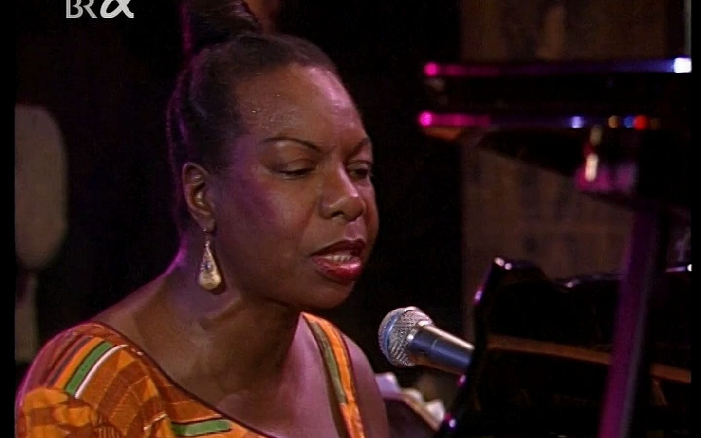 Nina Simone 妮娜ⷨ忨’™ & Band  Jazzfestival Hamburg 1989哔哩哔哩bilibili