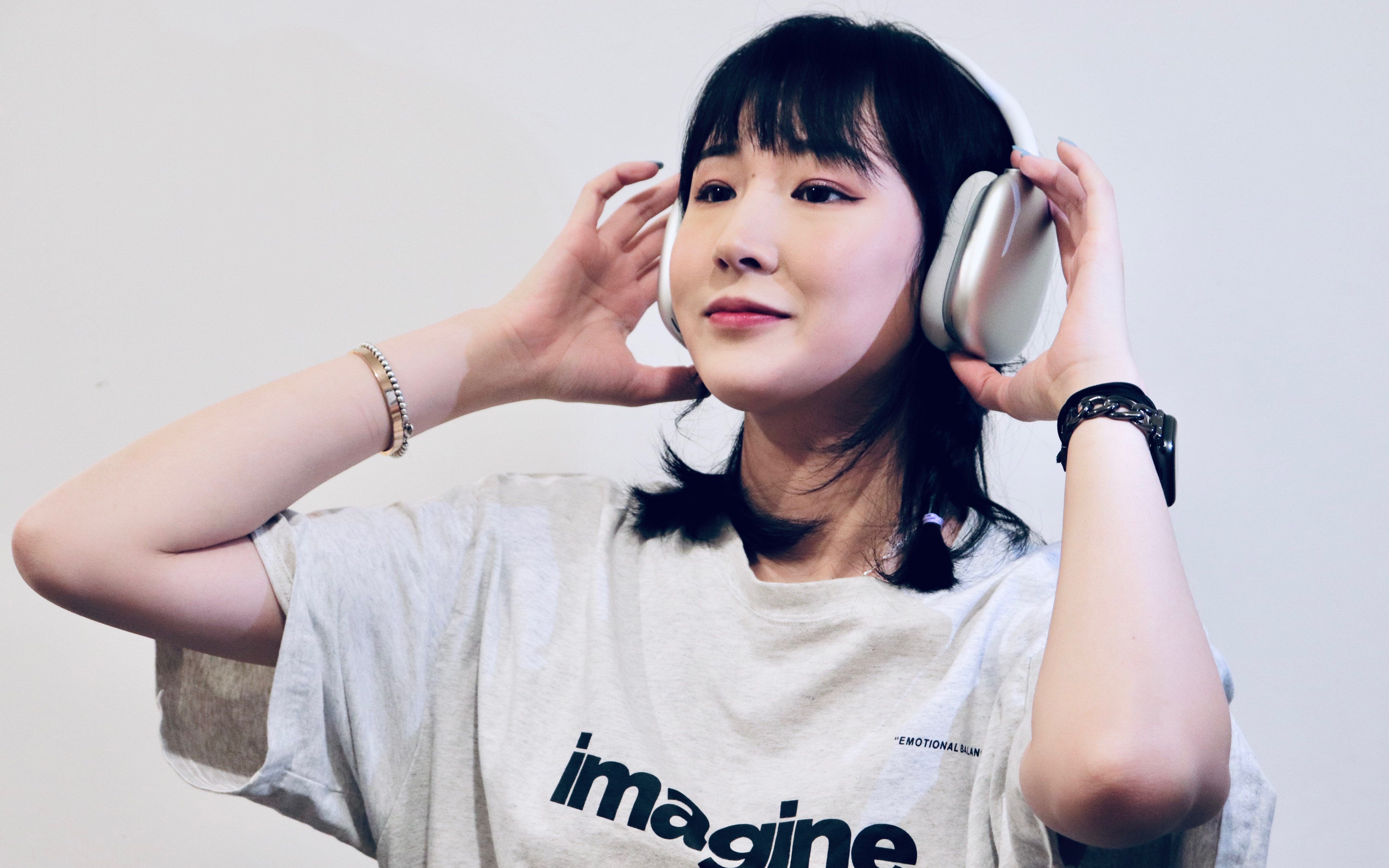 戴着airpods max唱歌是一种怎样的体验?