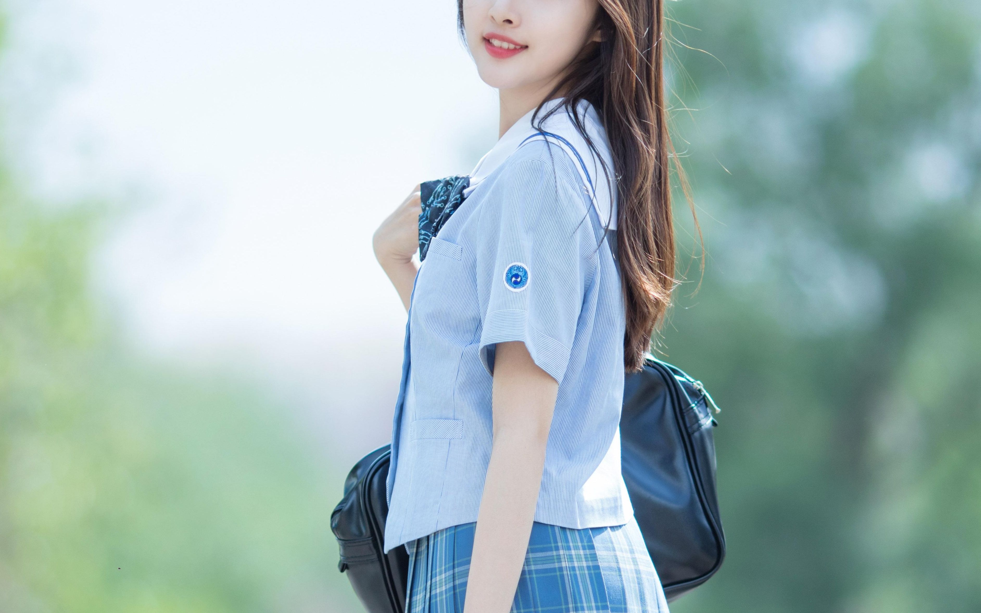 快来领取娇俏萌妹专属表白