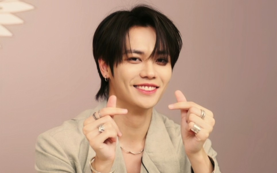 林彦俊ct活动超甜比心78