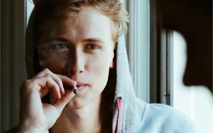 e神:最真实的颜值 还有多少人没get到这位挪威小哥哥_哔哩哔哩_bili