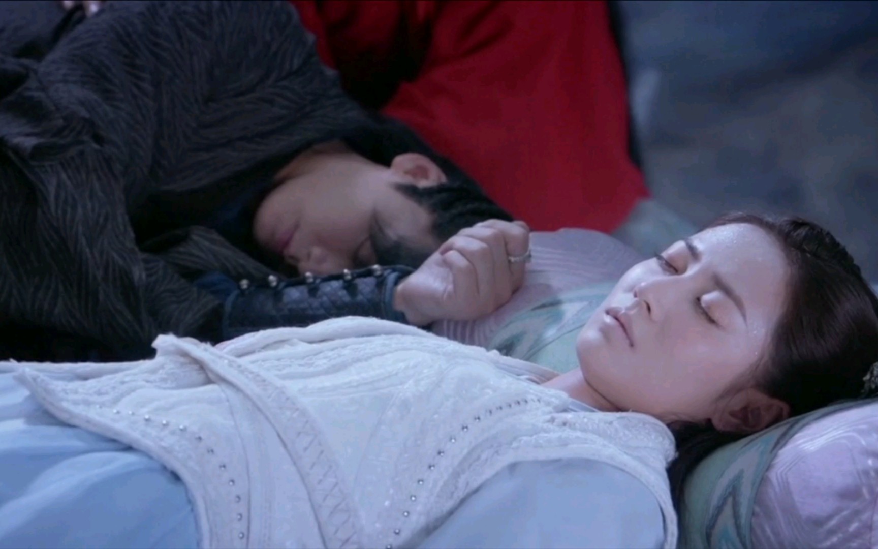 【虐剪】救女主力竭晕倒满头虚汗