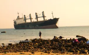 Скачать видео: 凌晨出发！去看一场绝美的海上日出 | 威海那香海 松下GH5