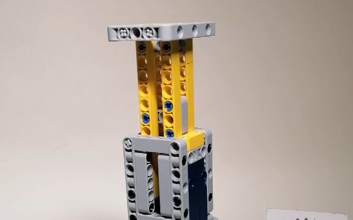 乐高机械式升降机