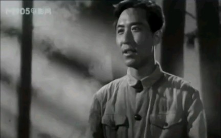 1961年电影《枯木逢春》插曲《我心中升起红太阳》演唱者董振厚,是《在那桃花盛开的地方》原唱哔哩哔哩bilibili