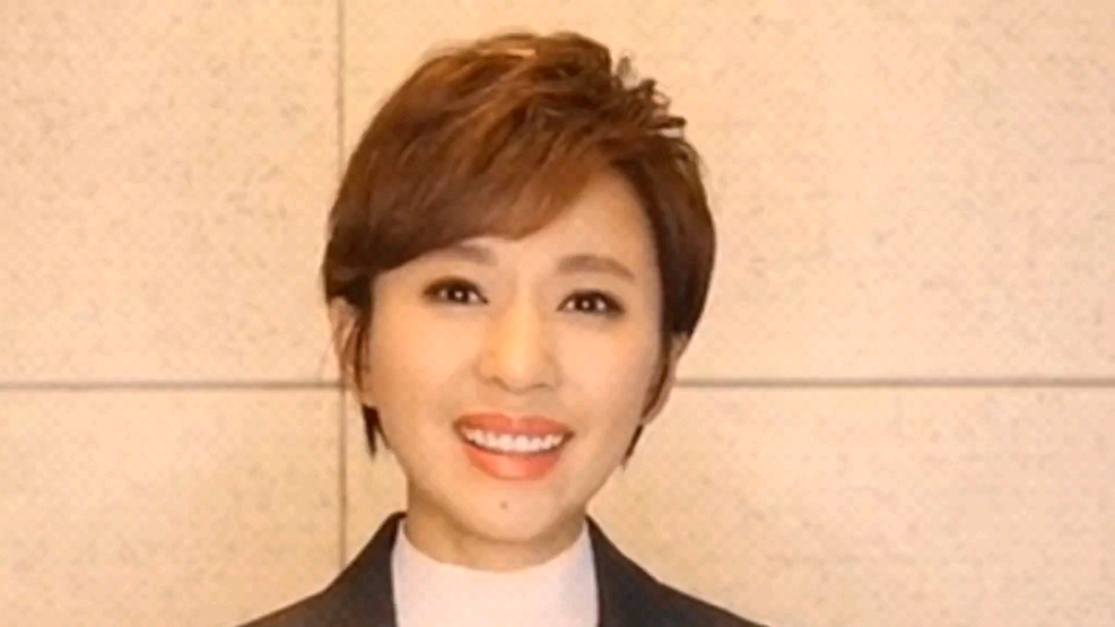 主持人欧阳夏丹新媒体起航!