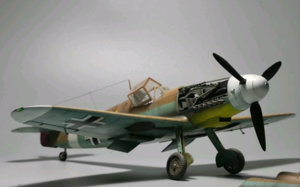 1/48 bf109-f4/trop 马尔塞尤座机"黄油14"模型制作过程及完工展示