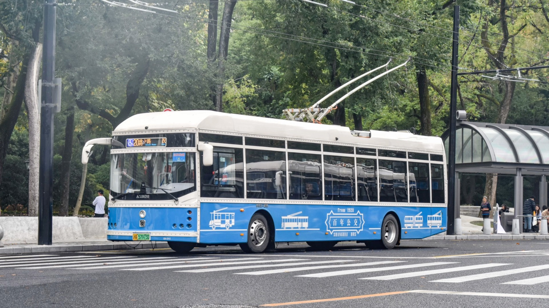 上海巴士20路申沃swb5129bev77g运行实录(s5a-2012)