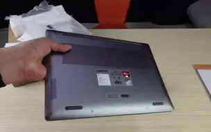 Скачать видео: 29_中正评测：R7-6800H，14吋轻薄本，Redmi Book Pro14，小米 #中正评测