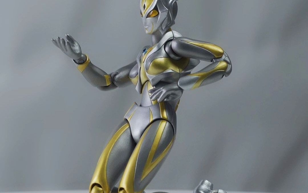 【飞鸟tabi】在520收到它的男孩子都哭了 ultra act闪耀迪迦&卡蜜拉