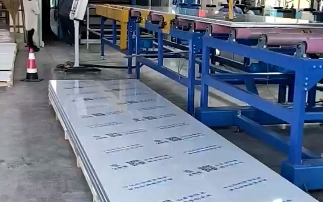 双玻镁手工净化板码垛机手工板半自动线岩棉自动上棉机辽宁鑫硕智能