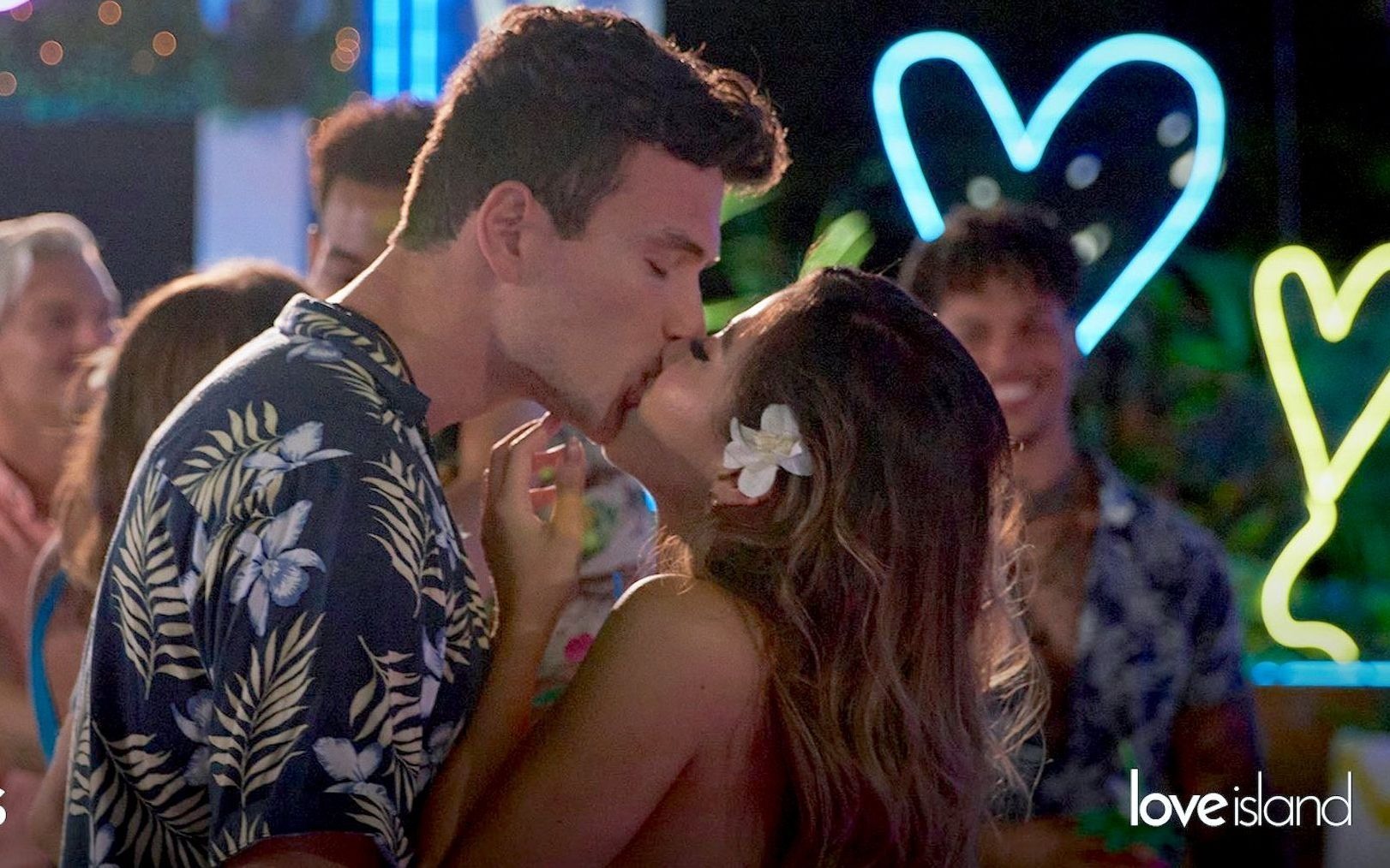 必看美版爱情岛s3会员版bonus未曝光特辑生肉1080ploveislandus第三季