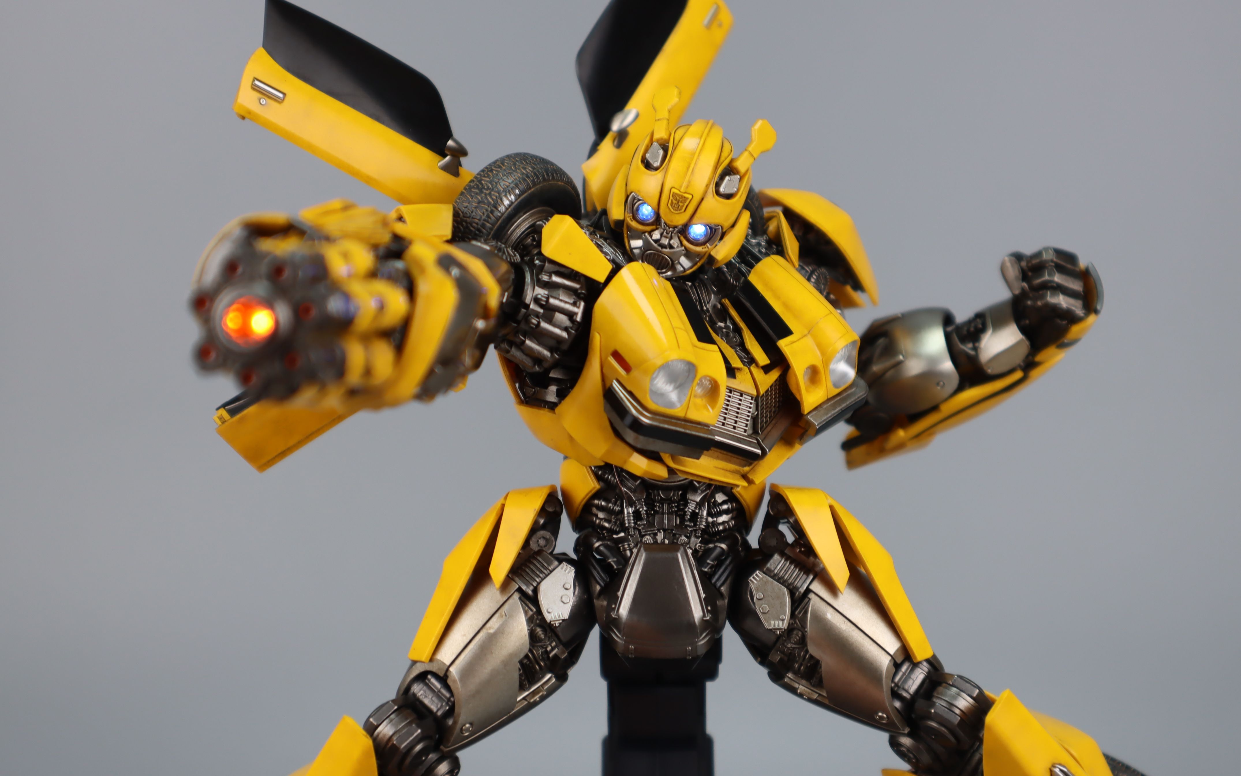 threezero dlx 变形金刚7 大黄蜂