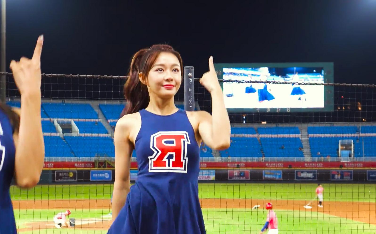 乐天女孩yuri又纯又欲针不戳!_哔哩哔哩_bilibili