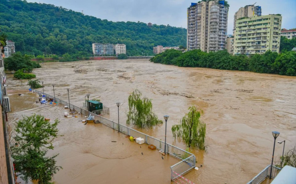 黄冈疫情还未消散,湖北随州特大暴雨后,长江段水位情况怎样?
