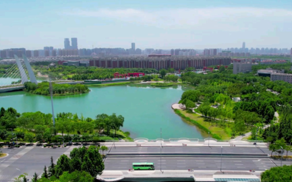 航拍鄭州龍子湖夏日靚麗美景