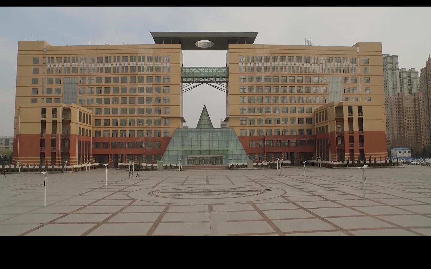 【黑龙江科技大学数字媒体协会出品】微电影:愿你走出半生,《归来仍是